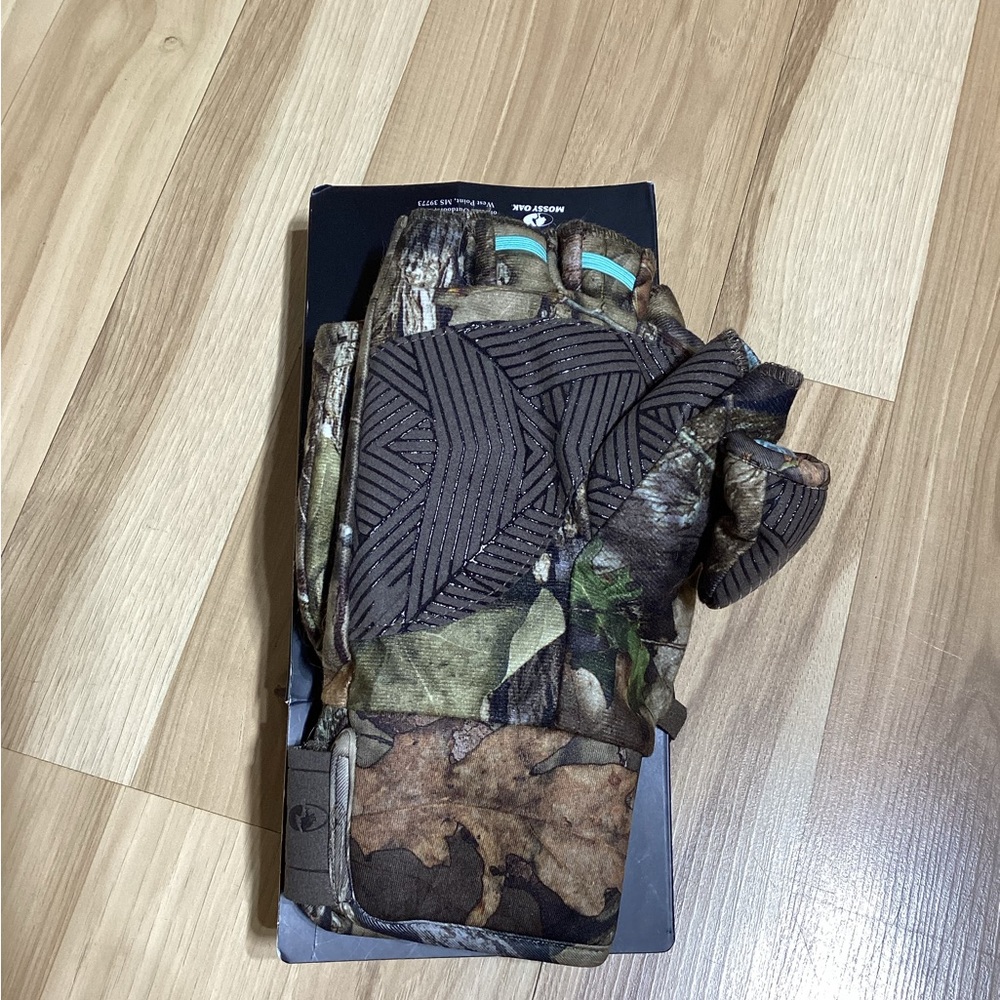 Mossy Oaks Camo Ladies Pop Top Gloves Size L/XL - Picture 2 of 11